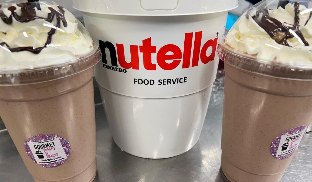 Gourmet Shakes _N_ Snacks Dessert