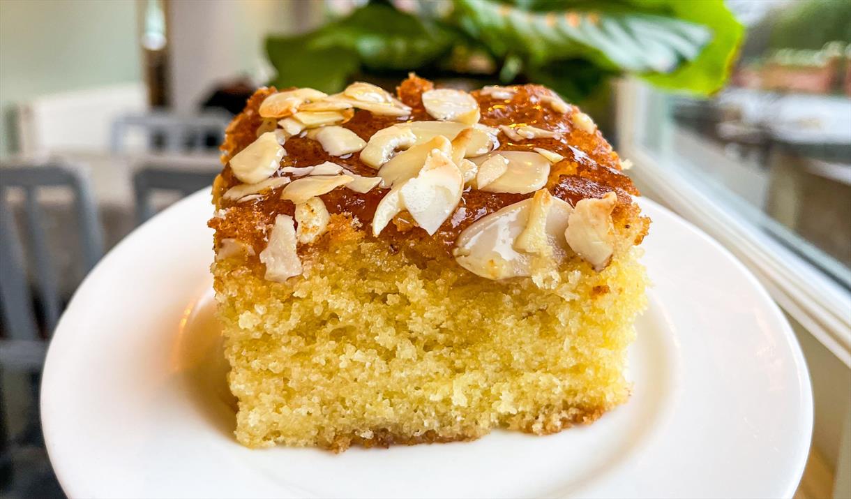 Greens Honey & Almond Cake