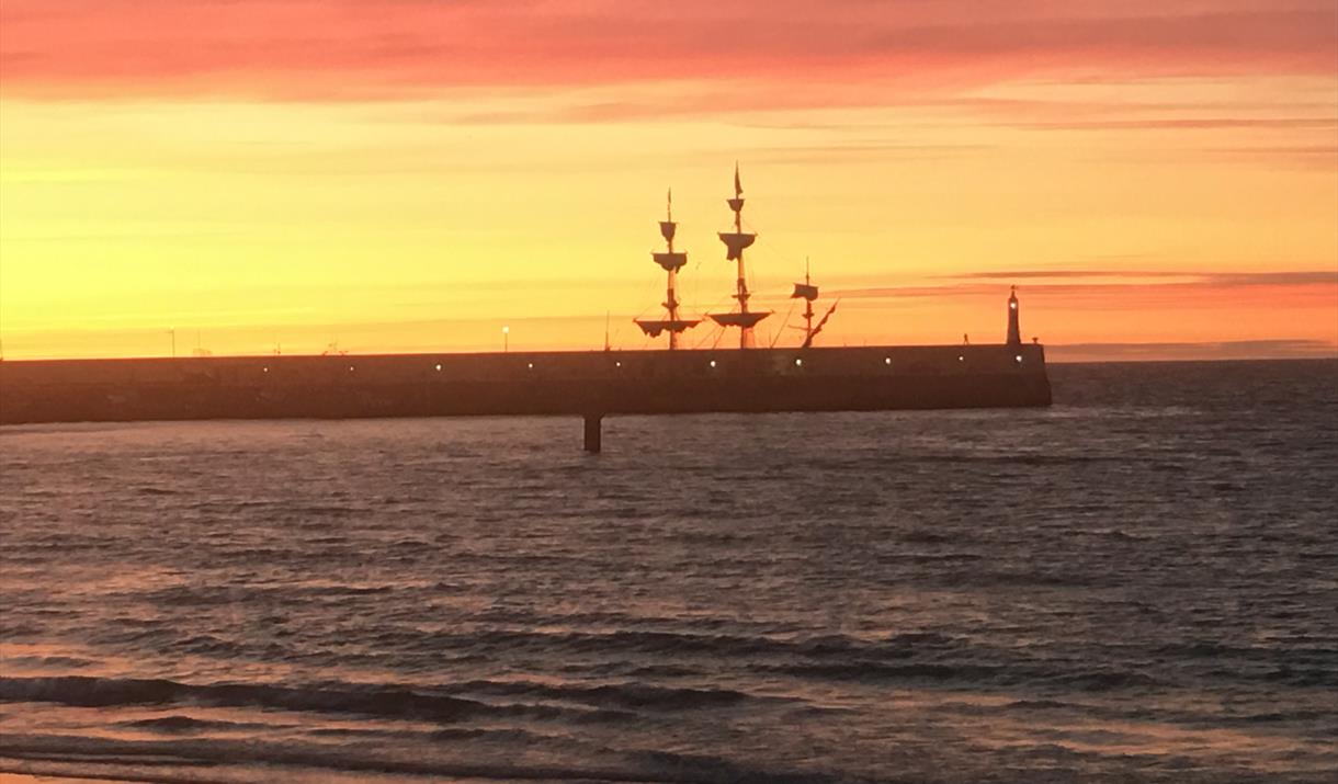 Admire the magnificent sunsets from the  comfy cottage windows…