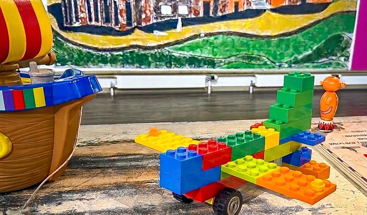 LEGO® Imagination Club - Build Through Time