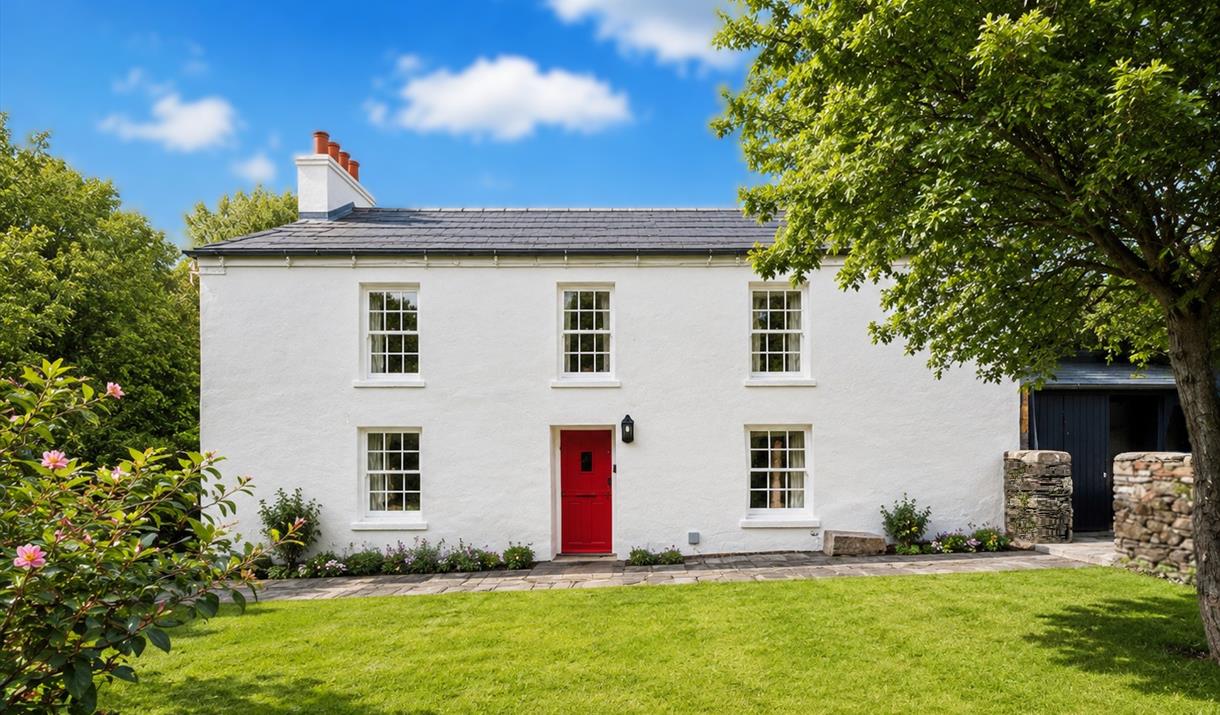 Miller's Farmhouse (Mwyllin E Quinney)
