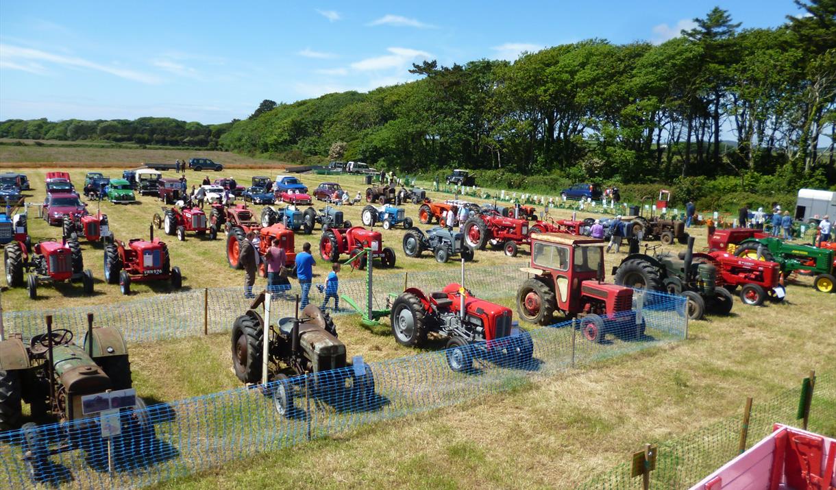 Southern Vintage Engine & Tractor Club '2 Day Vintage Show' - Agricultural  Show in Colby - Visit Isle of Man
