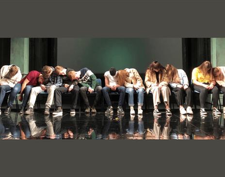 Hypnotist Andrew Newton