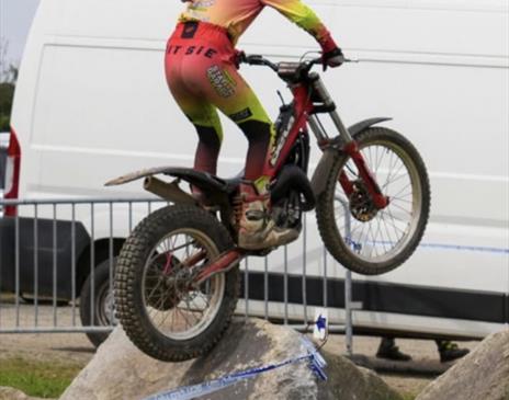 ACU TrialGB Youth British