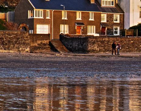 Bay View Cottage - directly opposite Port Erin beach!