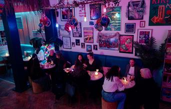 Kiki Lounge