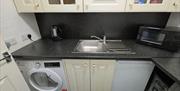 Kitchenette (Shared)
