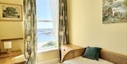 Single bedroom or dressing room with sea view