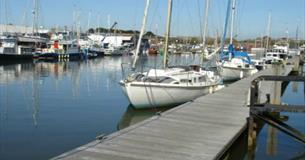 Isle of Wight, Accommodation, Newport Quay, Self catering
