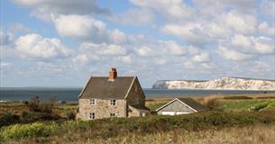 Isle of Wight, Accommodation, Self Catering, Compton Grange, House, Sea and Cliff Views