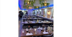 Isle of Wight, Things to do, Eating Out, Restaurant, Da Vinci, Newport, restaurant set up