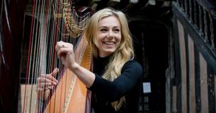 Fran Barsby playing the harp, live music at Michelangelo Restaurant, Italian food