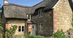 Isle of Wight, Accommodation, Self Catering, Grants Cottage, Calbourne, Thatched Cottage