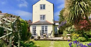 Isle of Wight, Accommodation, Self Catering, Mulberry Cottage, COWES