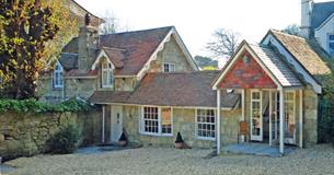 Isle of Wight, Accommodation, Self Catering, Hadfield Cottage, Bonchurch, View of Front Facade