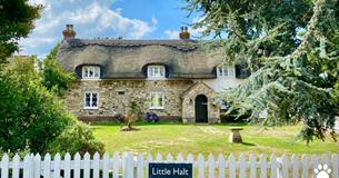 Isle of Wight, Accommodation, Self Catering, Agency, Little Halt, Thatched Cottage