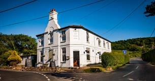 Isle of Wight, Accommodation and Eating Out, The Highdown Inn, Totland