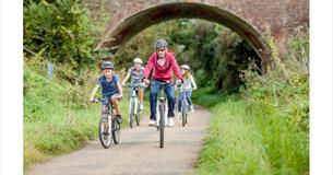 isle of Wight, Things to do, Red Squirrel cycle trail,