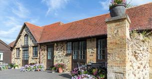 Isle of Wight, Accommodation, Self Catering, Farringford, Historical, West Wight