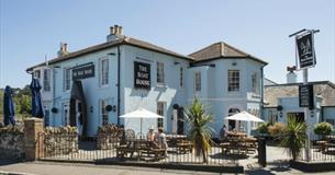 Isle of Wight, The Boat House, Public House, Seaview, Outside Tables