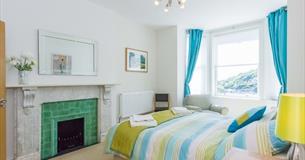 Double bedroom in apartment at Hambrough House, Ventnor, Self-catering