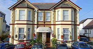 Isle of Wight, Accommodation, The Denewood Hotel, B&B