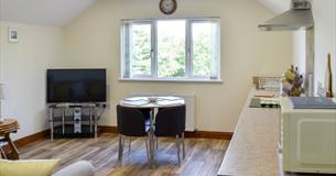 Isle of Wight, Accommodation, Self Catering, Copperfield Lodge, Image showing Kitchen and dining area