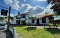 Isle of Wight, Food and Drink, Eating Out, Sportsman's Rest, Porchfield, Nr Newport, front of village pup