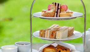 Fit for Royalty - Places to go for Afternoon Tea - Visit Isle Of Wight