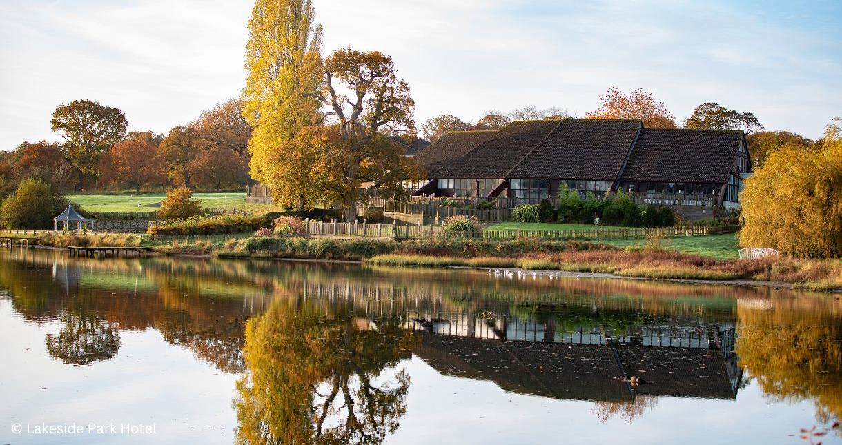 Outside view of the Lakeside Park Hotel and surrounding lake