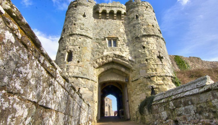 Carisbrooke Castle - Victoria's Island Trail