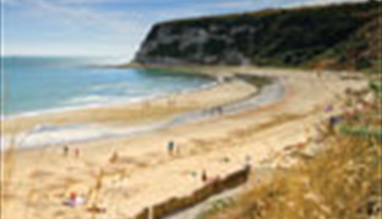 Isle of Wight Accommodation Guide 2014
