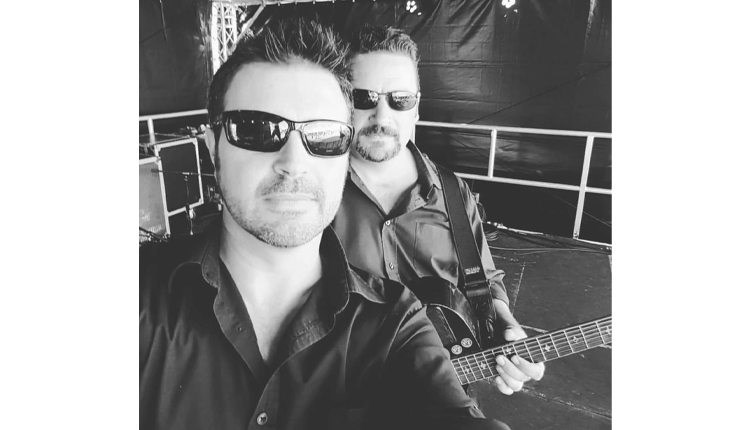 Isle of Wight, things do do, Live Music, Steamer Inn, Shanklin, Black Daniels duo