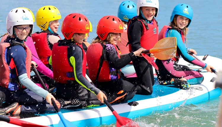 Children on large paddleboard, UKSA event, children's activities, Easter event, what's on, Cowes, Isle of Wight