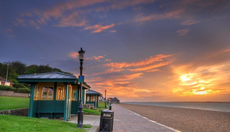 Sunset over Cowes beach, Isle of Wight, Things to Do