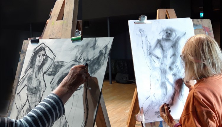 Life drawing class at quay arts, Isle of Wight, art events