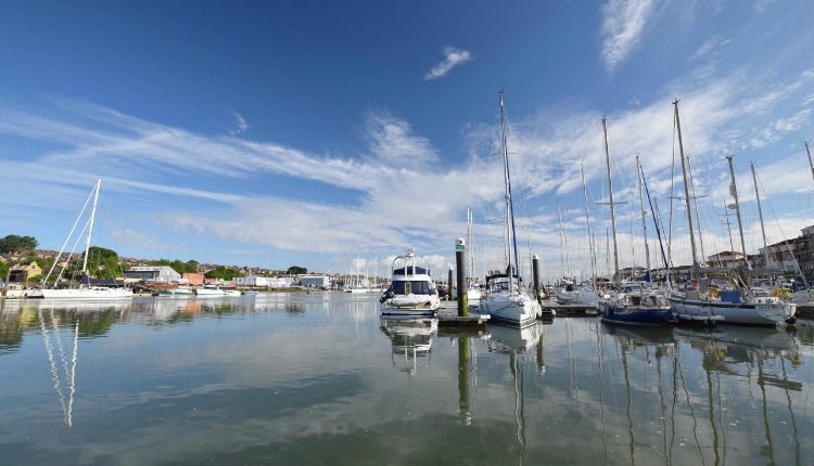 East Cowes Marina