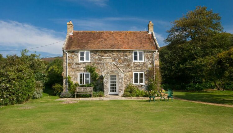 Isle of Wight, Accommodation, Self Catering, National Trust