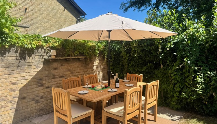 Parley House, Cowes, Isle of Wight - Garden