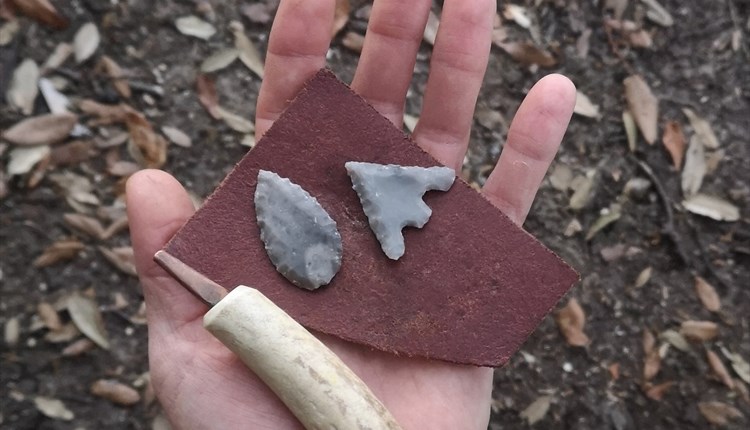 Flint Arrowhead Making