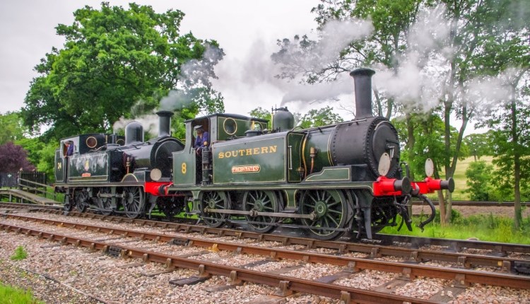 Isle of Wight Steam railway, Winter Gala and Dark Ales Festival, image of one engine coupled to another
