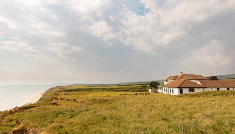 Isle of Wight, Things to do, Treasure Hunt, Isle of Wight Pearl, view across cliffs of the Pearl