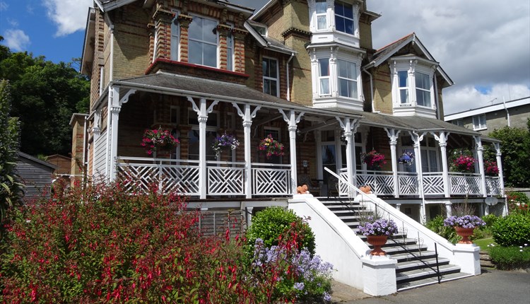 Isle of Wight, Accommodation, Serviced accommodation, The Belmont, Shanklin