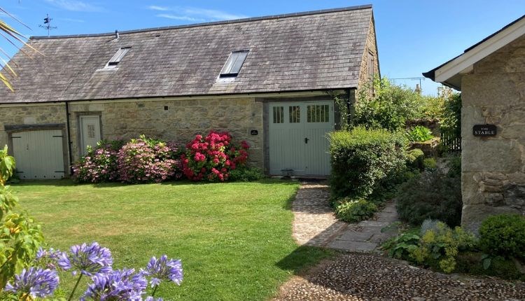 Outside view of The Barn at Buddle Place, self catering, Niton Isle of Wight