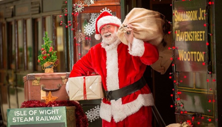 Isle of Wight, Things to Do, Christmas Events, Santa Specials Steam Railway, Havenstreet, Ryde