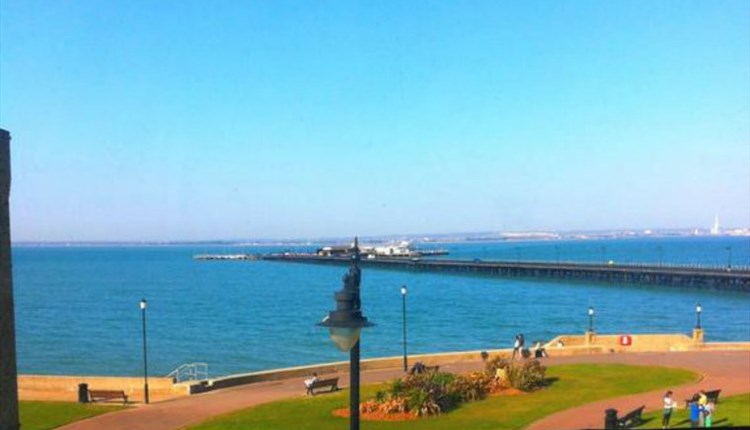 Isle of Wight, Accommodation, Seahaven House, Guest House, Ryde, Sea View, Pier View