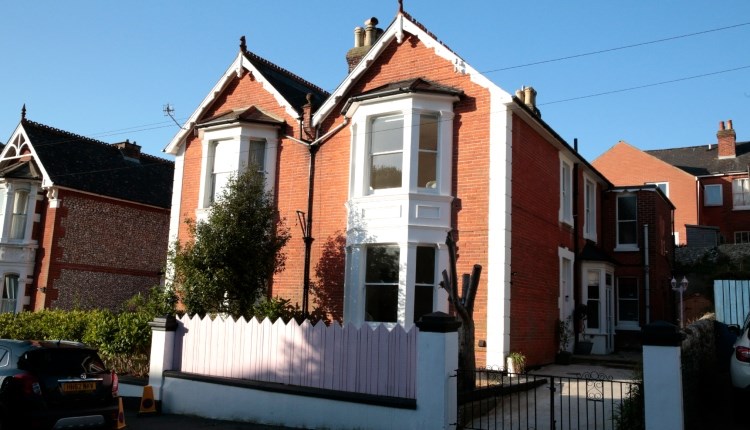 Isle of Wight, Accommodation, Self Catering, Seaside Holiday Home, Facade