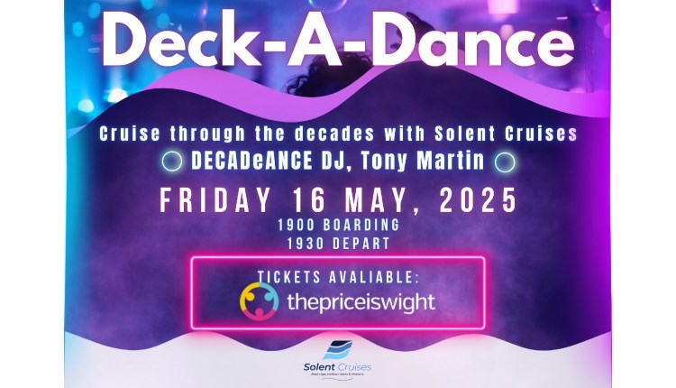 Isle of Wight, Party Cruise, Solent Cruises, Cowes, DJ