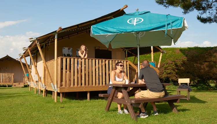 Isle of Wight, Accommodation, Glamping, Caravan and Motorhome Cluib, Southlands, Sandown, Newchurch, Safari Tent 1