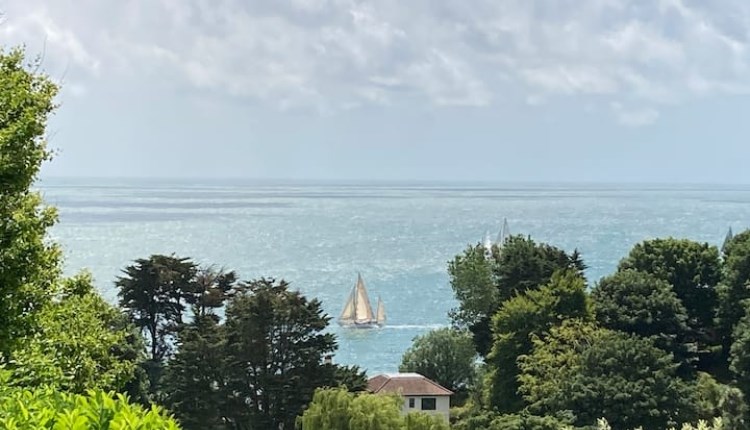 Isle of Wight, Accommodation, Self catering, Ventnor, Spitfire House, Sea Views